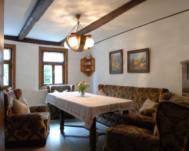 Wohnzimmer im Haupthaus