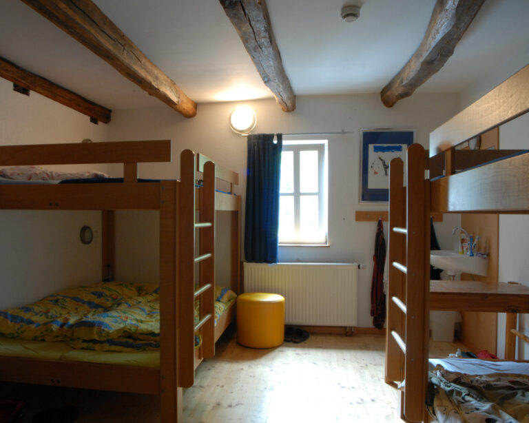 Schlafraum im Jugendhaus