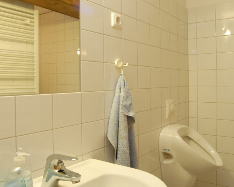 WC im Jugendhaus